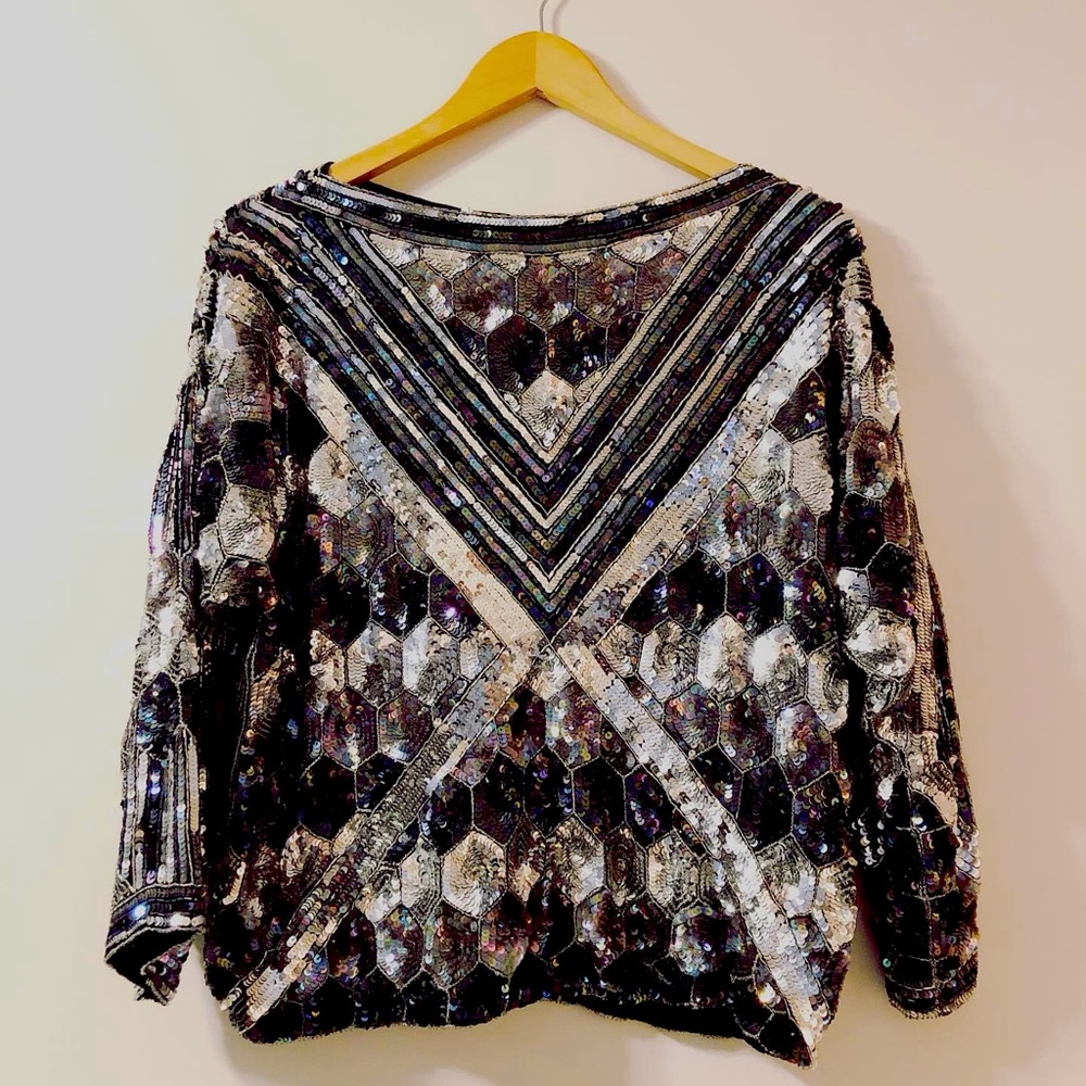 Vintage “Disco Ball” Sequinned Top With Bell Sleeves -size S-M ⭐️rare find⭐️